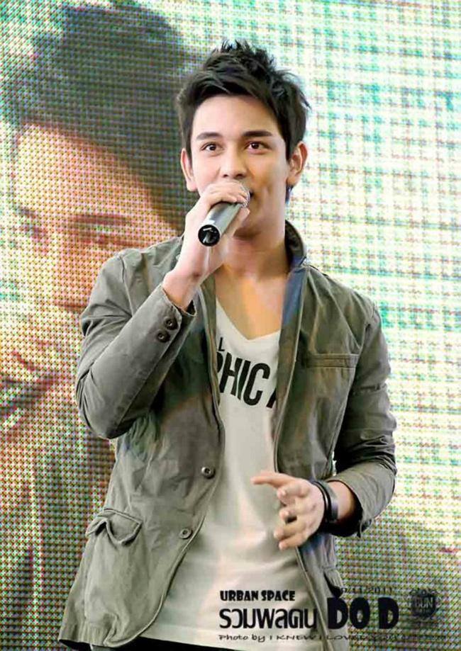 กัน & โตโน่ งานรวมพลคนดูดี @ Urban Space