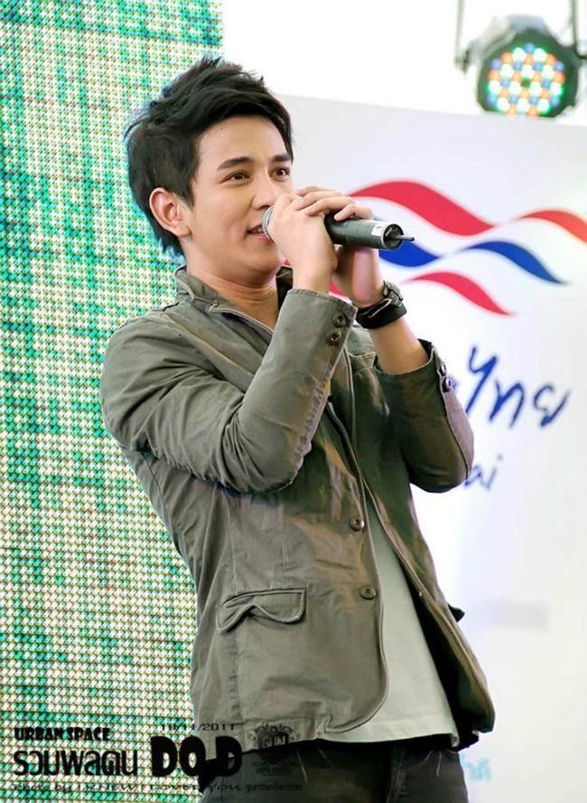 กัน & โตโน่ งานรวมพลคนดูดี @ Urban Space