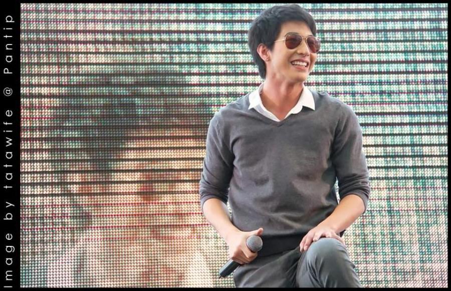 กัน & โตโน่ งานรวมพลคนดูดี @ Urban Space