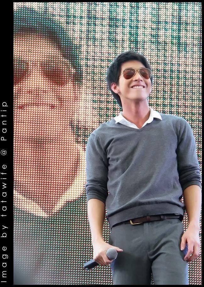 กัน & โตโน่ งานรวมพลคนดูดี @ Urban Space