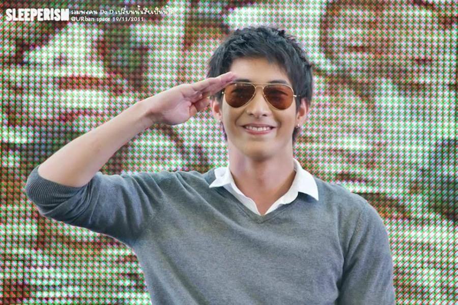 กัน & โตโน่ งานรวมพลคนดูดี @ Urban Space