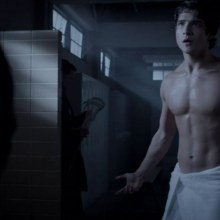 Shirtless Teen Wolf Hunks in Ep 1×10