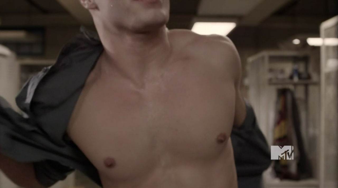 More Scantily Clad Teen Wolf Boys