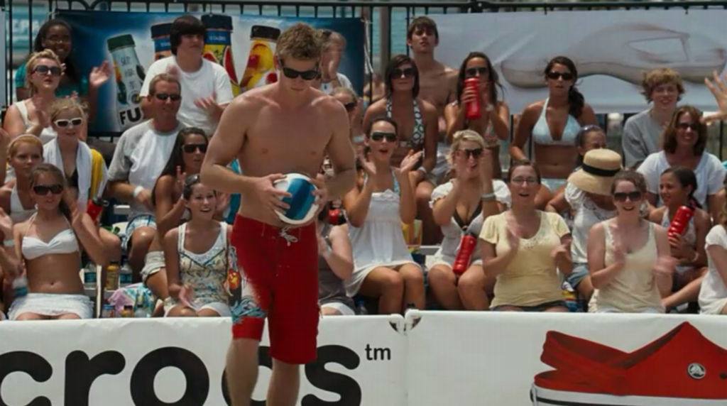 Liam Hemsworth Shirtless in The Last Song