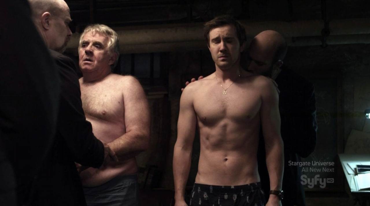 Sam Huntington & Sam Witwer Shirtless in Being Human Ep 1×09 and 1×10