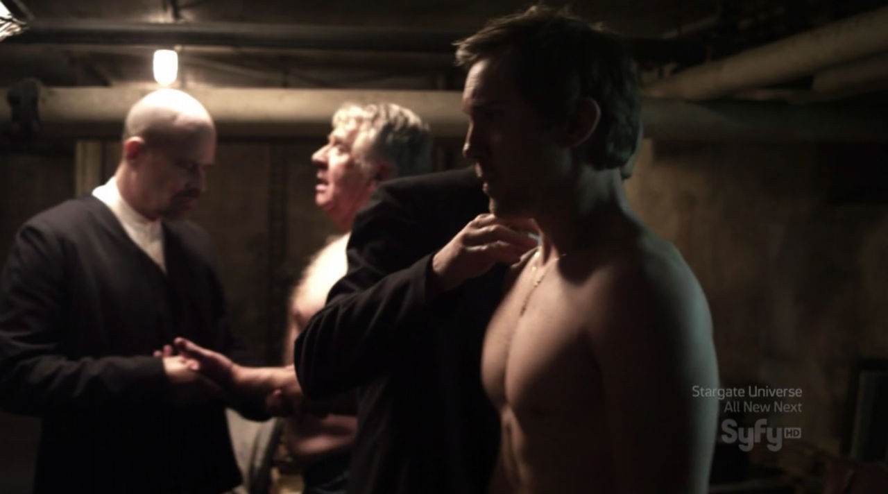Sam Huntington & Sam Witwer Shirtless in Being Human Ep 1&times;09 and 1&times;10