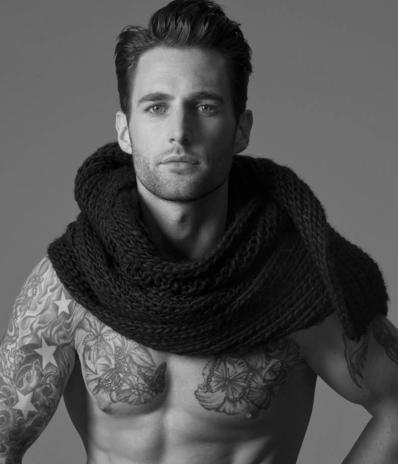 นายแบบ 077