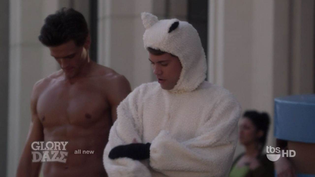 More Skin in TBS&rsquo; Glory Daze