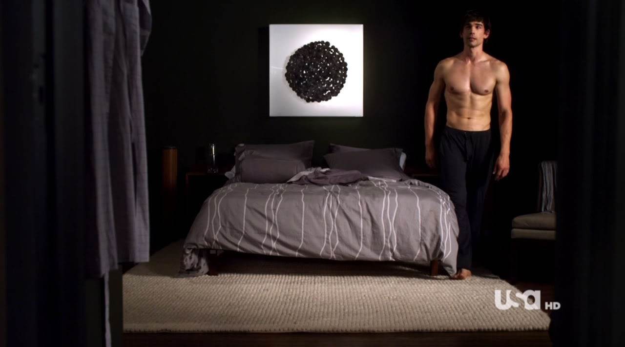 Christopher Gorham, et al Shirtless in Covert Affairs Ep 1&times;09