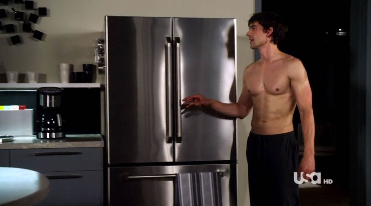 Christopher Gorham, et al Shirtless in Covert Affairs Ep 1&times;09