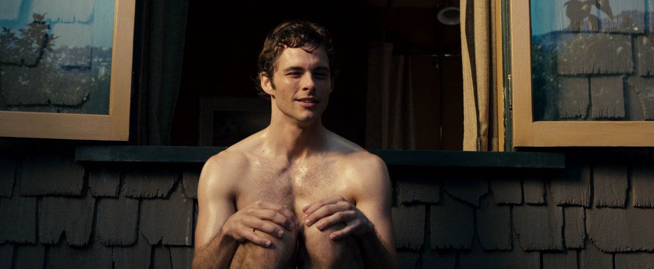 James Marsden Naked in "Death at a Funeral" (NSFW)