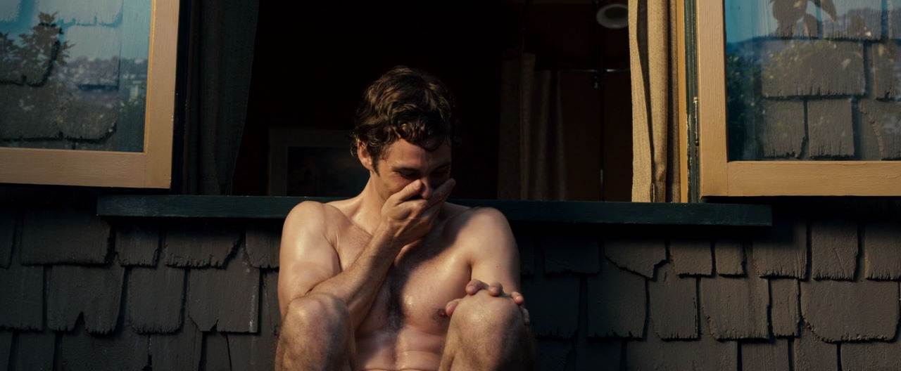 James Marsden Naked in "Death at a Funeral" (NSFW)