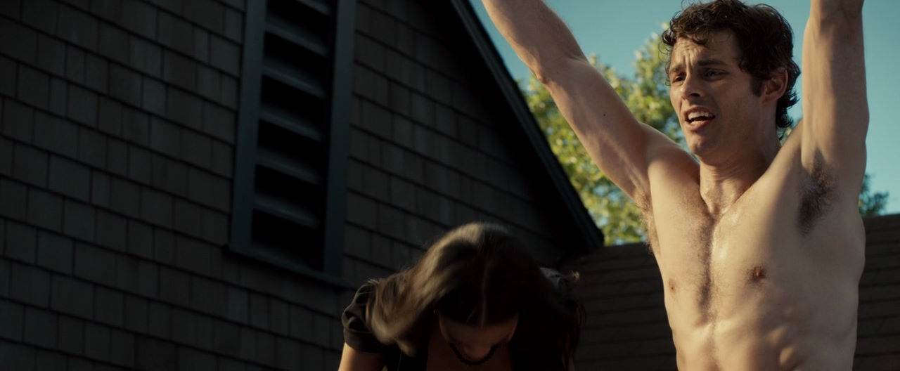 James Marsden Naked in "Death at a Funeral" (NSFW)