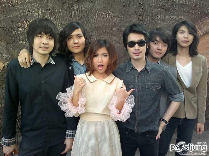 หลังเวที กับGood Morning