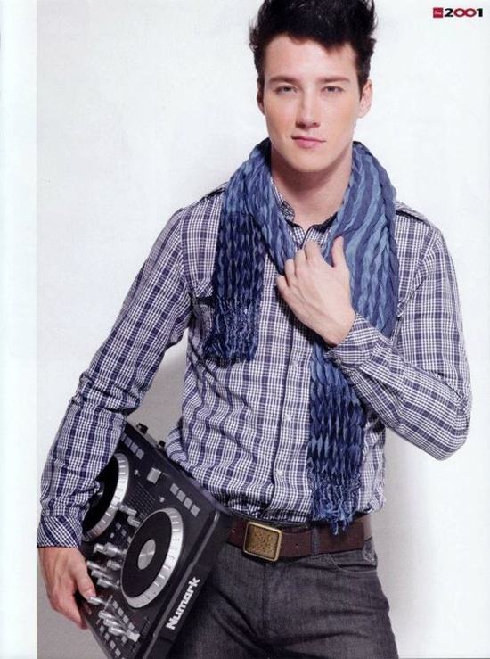 VOLUME vol.7 no.156 October 2011