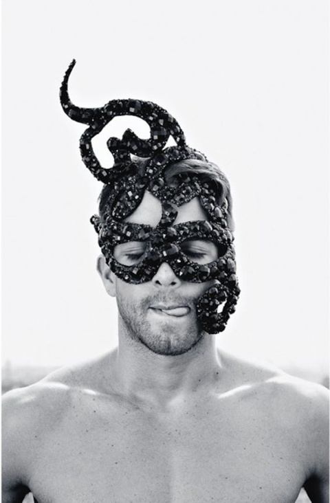 ERASMO VIANA @ LUI MAG.