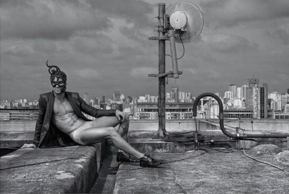 ERASMO VIANA @ LUI MAG.