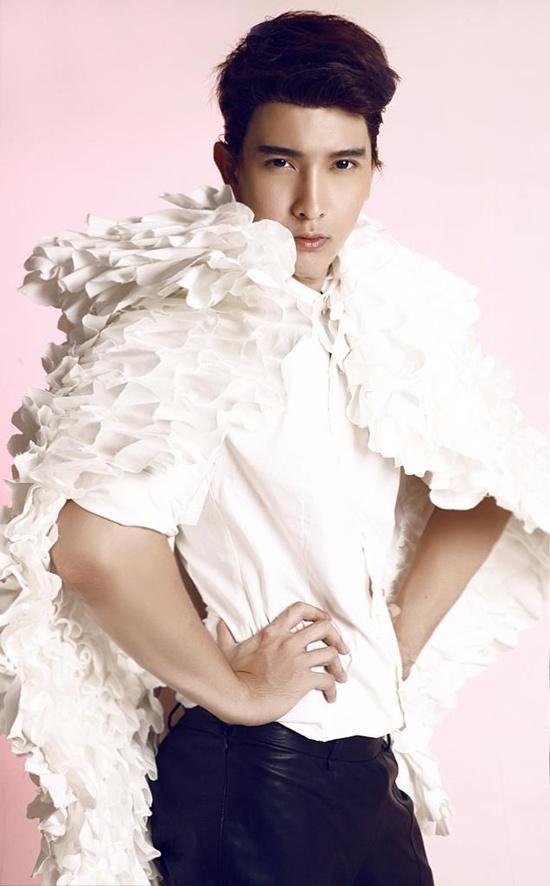 Chan Than San @ My Thuat mag. November 2011