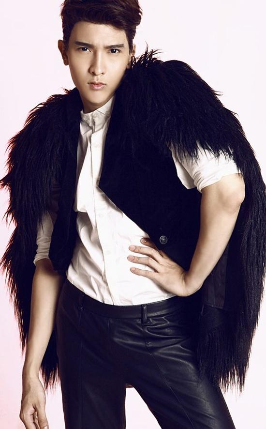 Chan Than San @ My Thuat mag. November 2011