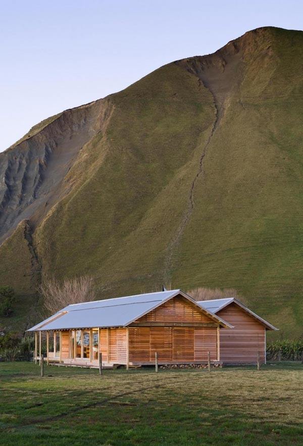 บ้านไม้เชิงเขาน่ารักมากCoastal House Designs - Capturing Coastline and the Mountains