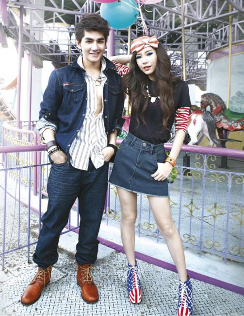 เต้ย-จรินทร์พร & เม้าส์-ณัฐชา @ เปรียว vol. 31 no. 687 November 2011