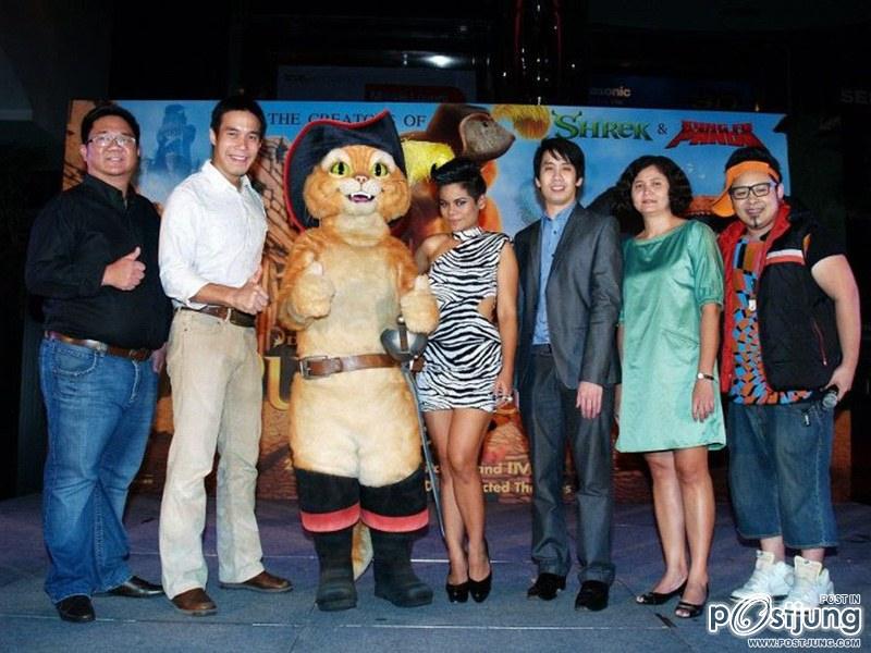 Puss in Boots Gala Night @ Paragon Cineplex