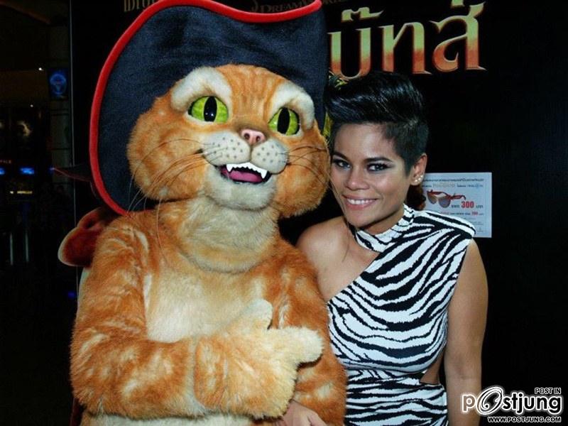 Puss in Boots Gala Night Paragon Cineplex