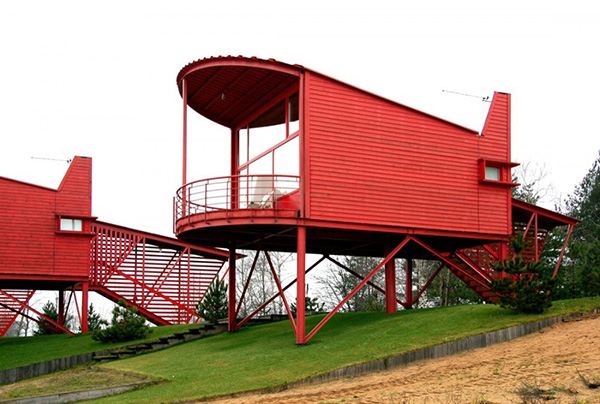 Raised Home Design &ndash; Renovated Guest Homes at Russian Resort