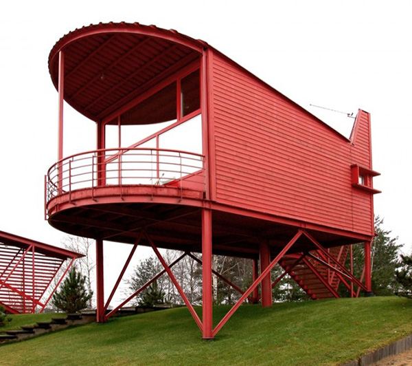 Raised Home Design &ndash; Renovated Guest Homes at Russian Resort