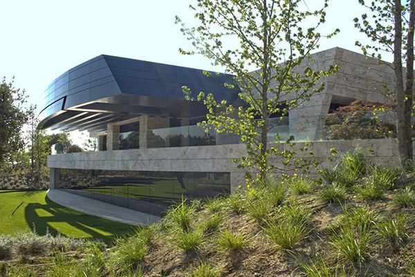 Modern Zen House Design in Madrid, Spain