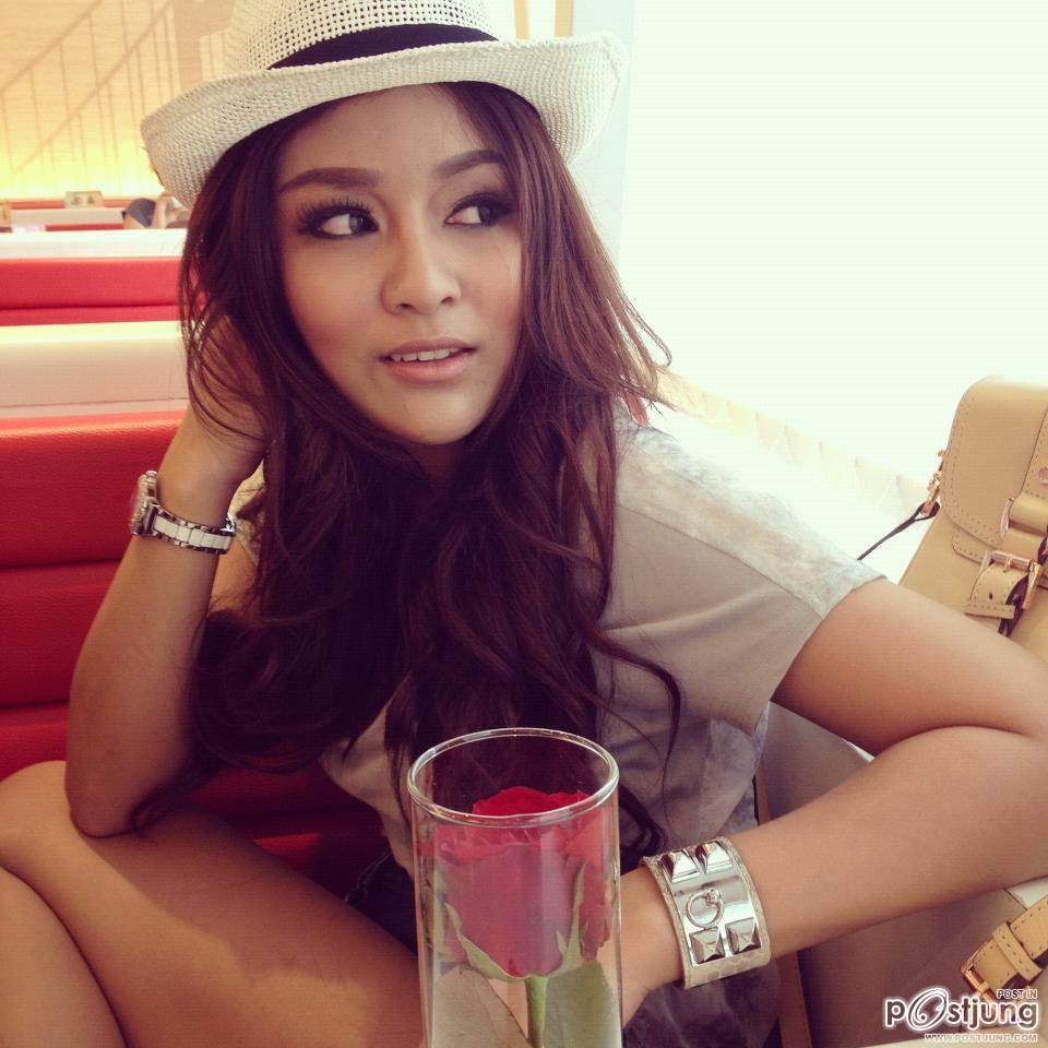 อัพเดท นก ตีสิบ ^^