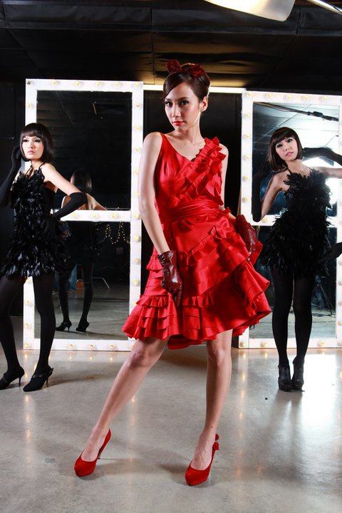 อั้ม พัชราภา จัดเต็มลงละครเพลงปีหน้า