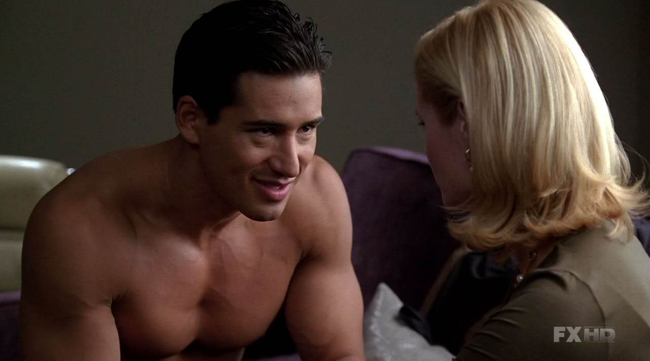 Skin in "Nip/Tuck" Season Premiere