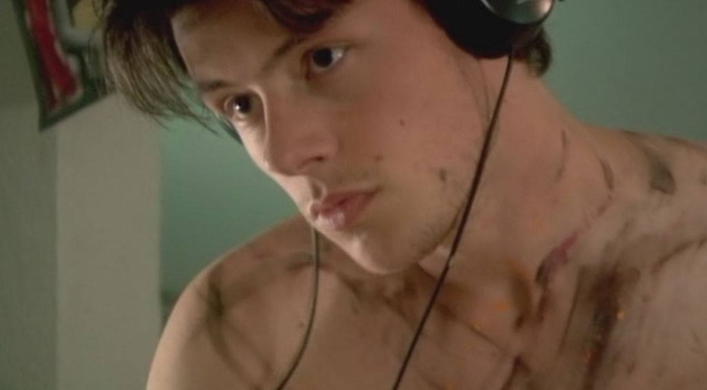 Glee Star Cory Monteith Naked in "Bloody Mary"