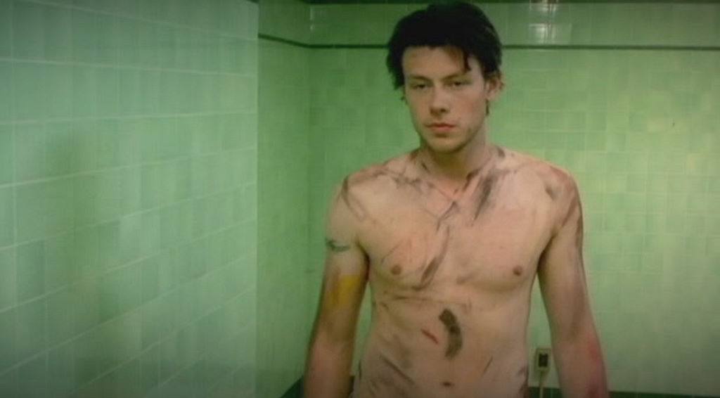 Glee Star Cory Monteith Naked in "Bloody Mary"