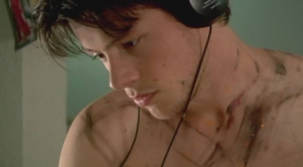 Glee Star Cory Monteith Naked in "Bloody Mary"