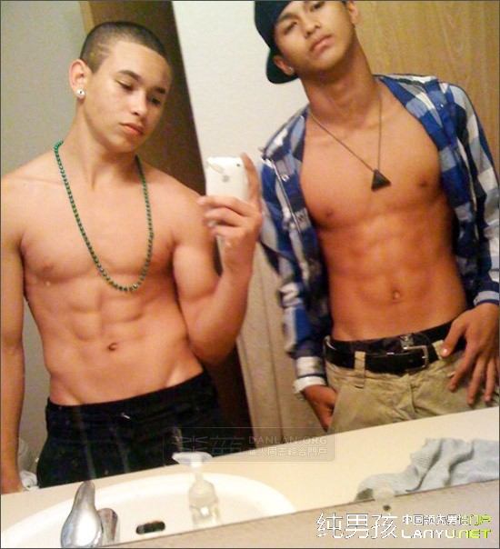 รวมอาตี๋หลายไซต์