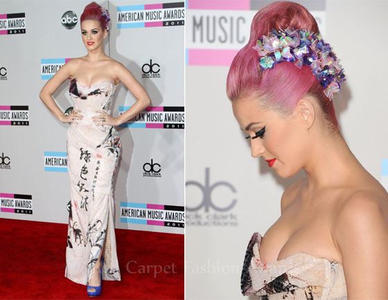Katy-Perry-In-Vivienne-Westwood