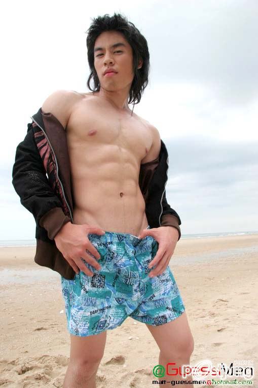 หนุ่มแยกเซ็ต(ผวนกลับอิอิ)