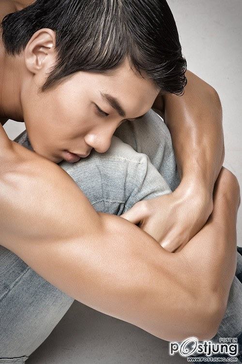 หนุ่มเนียนๆ น่าแยกเซ็ต