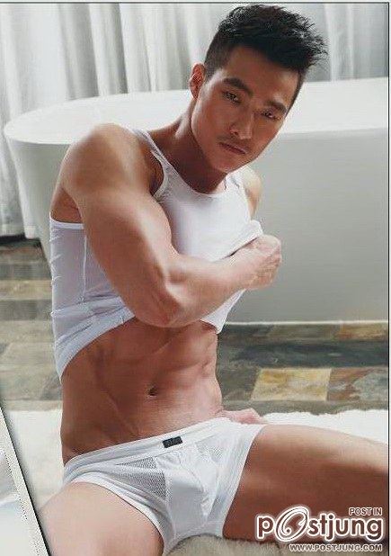 หนุ่มนัวๆ น่าแยกเซ็ต