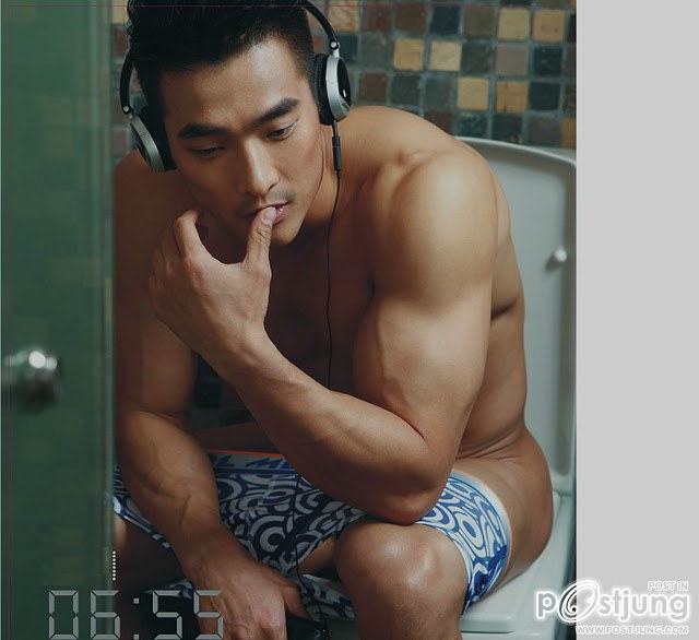 หนุ่มนัวๆ น่าแยกเซ็ต