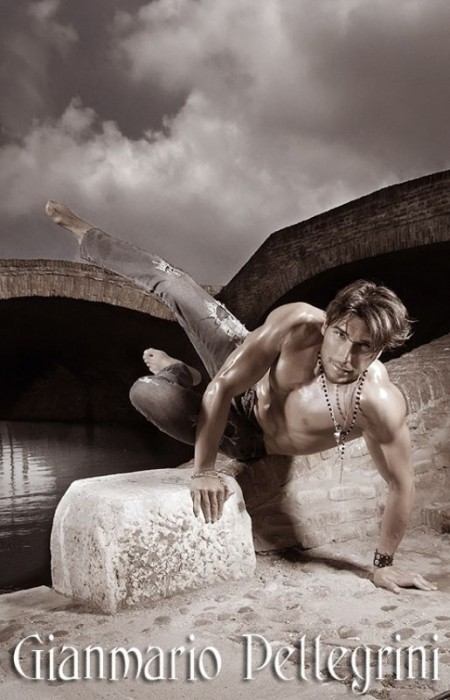 Sexy Italian Hunks @ Male Model 2012 Calendar