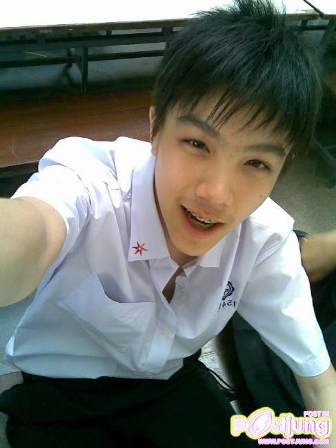 หนุ่มหล่อหน้าใส เห็นแล้วใจมันตุ้มๆต่อมๆ