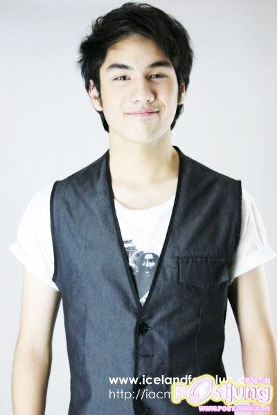 หนุ่มหล่อหน้าใส เห็นแล้วใจมันตุ้มๆต่อมๆ