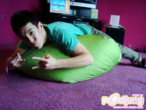 หนุ่มหล่อหน้าใส เห็นแล้วใจมันตุ้มๆต่อมๆ