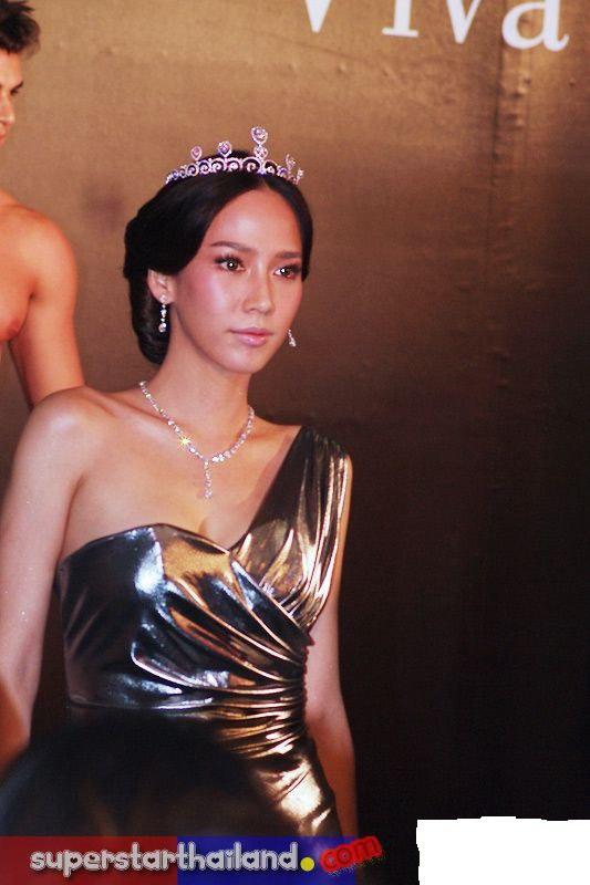 อั้ม พัชราภา เธอ สวย ตั้งแต่ หัวจรดเท้า เธอเกีดมาเพื่อ ต่ำแหน่งนางพญา จริงๆ เพราะเธอคือsexy Queen