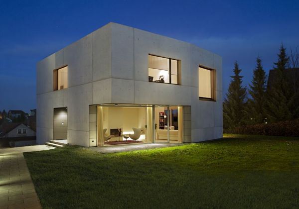 Concrete Home Designs - minimalist in Germany