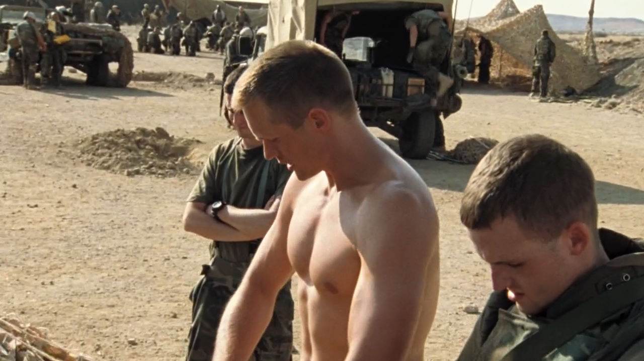 Alexander Skarsg&aring;rd, Kellan Lutz, et al in "Generation Kill"