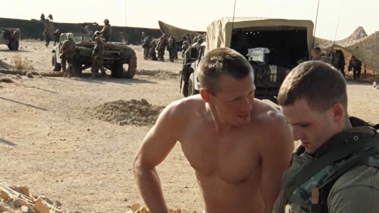 Alexander Skarsg&aring;rd, Kellan Lutz, et al in "Generation Kill"